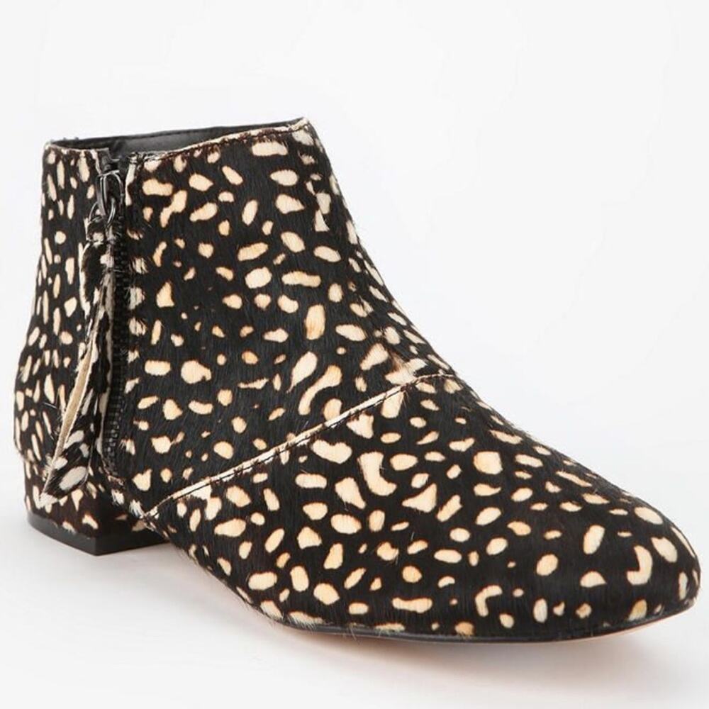 DV Dolce Women's Vita Faven Pony‎ Side Zip Ankle Boots Size 6